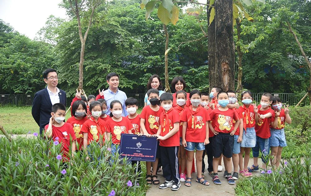 Cùng "phủ xanh" thành phố nào các bạn ơi!