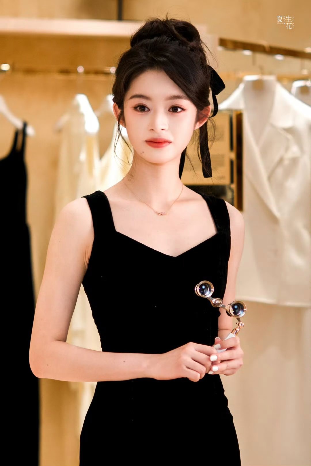 46045f9480e13ee01dc3.jpg