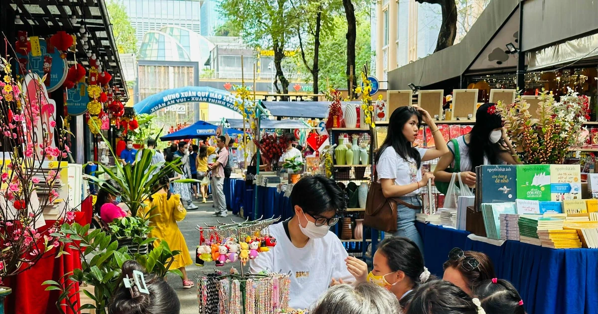 Lễ hội đường sách Tết Quý Mão 2023 TP. HCM gây sốt với giới trẻ