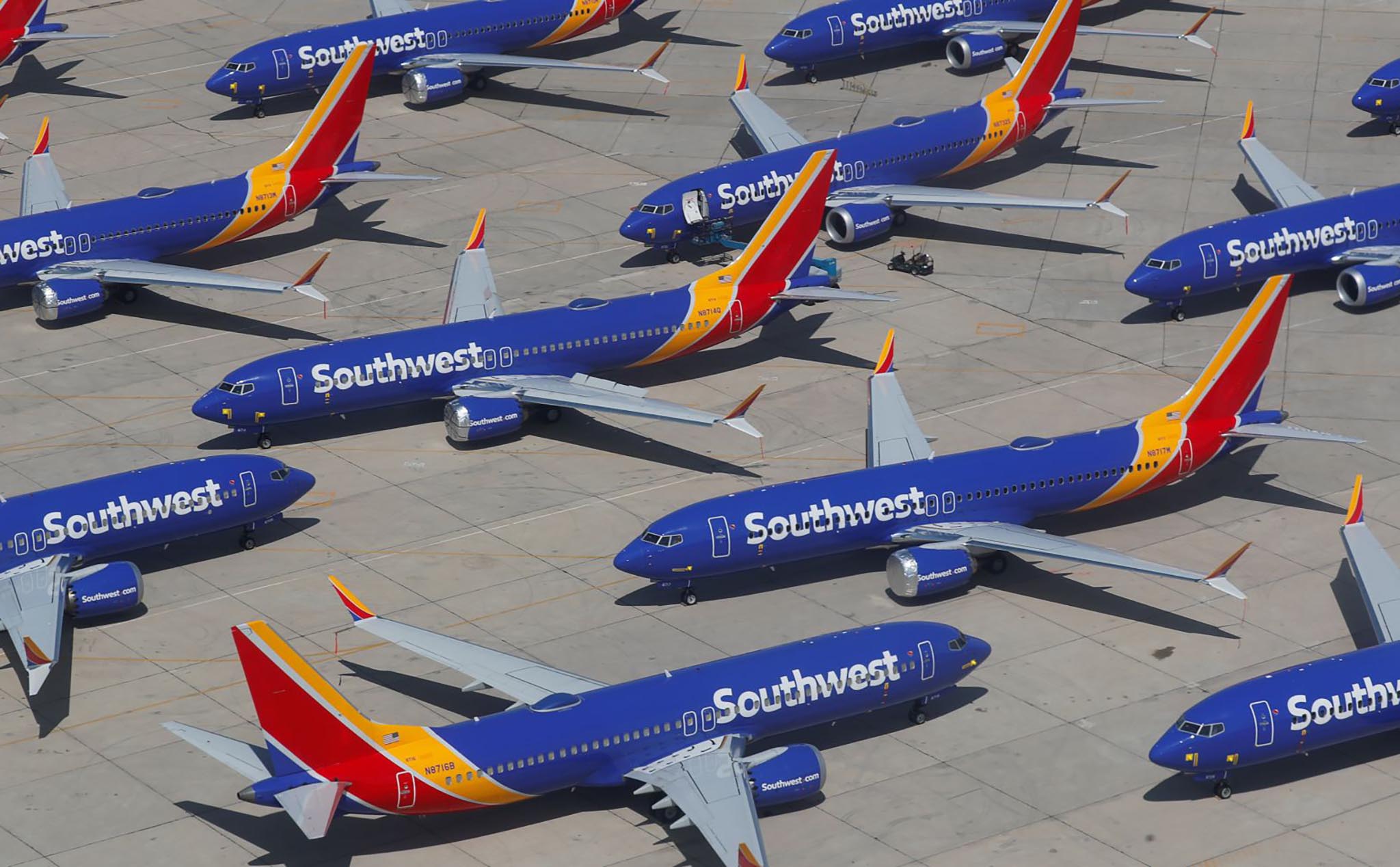 737 MAX khiến các hãng hàng không "bay màu" mất bao nhiêu tiền?