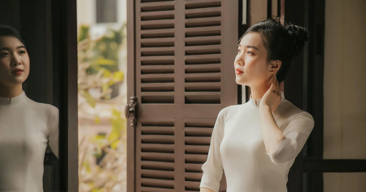 Nữ sinh ĐH Y Hà Nội thướt tha trong tà áo dài, visual đỉnh quá trời ơi! ✨
