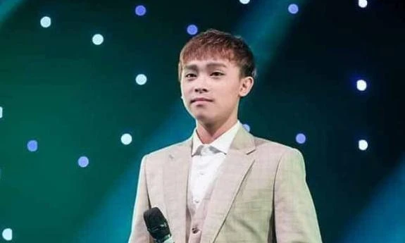 Sốc nặng với mức cát-xê "trên trời" của Hồ Văn Cường hiện tại