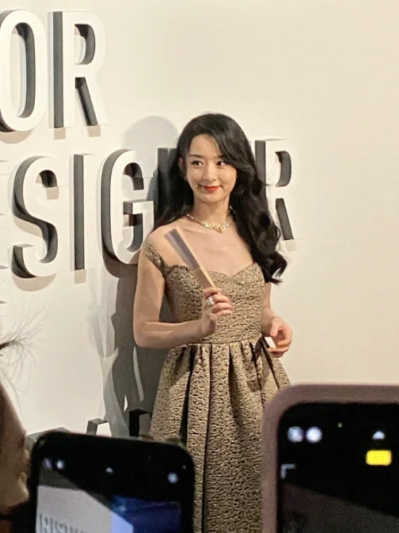 493405501a64fad6d9de.jpg