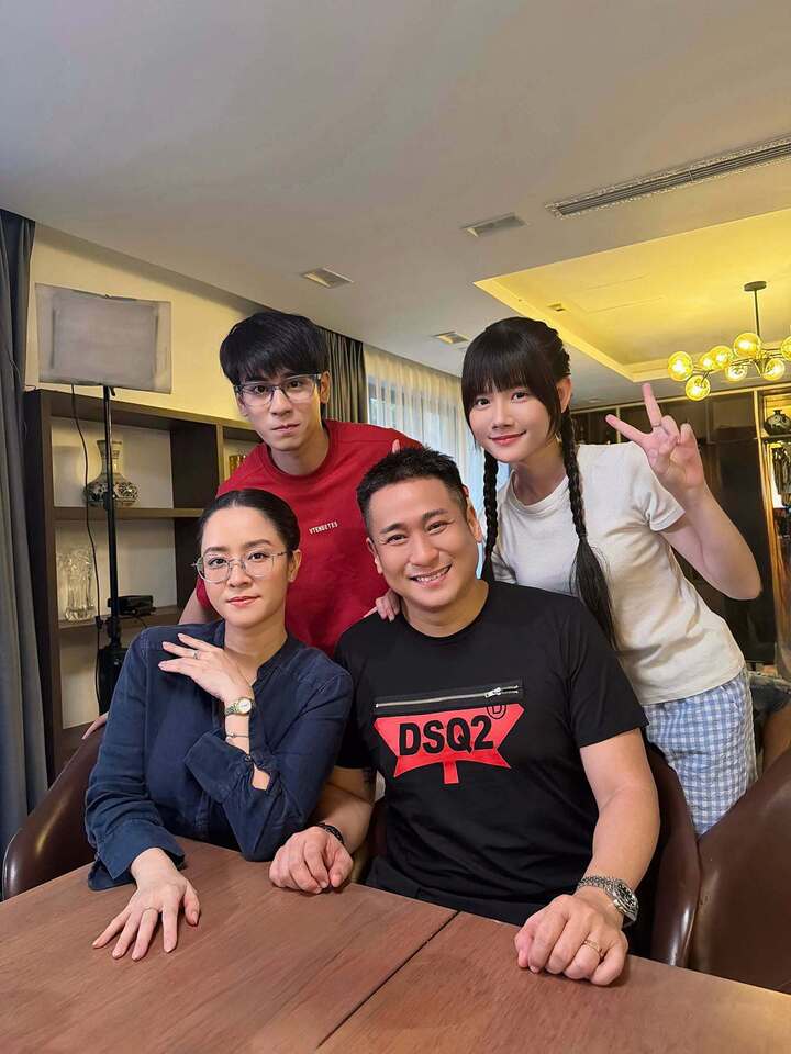 4936abf03ce522291ec6.jpg