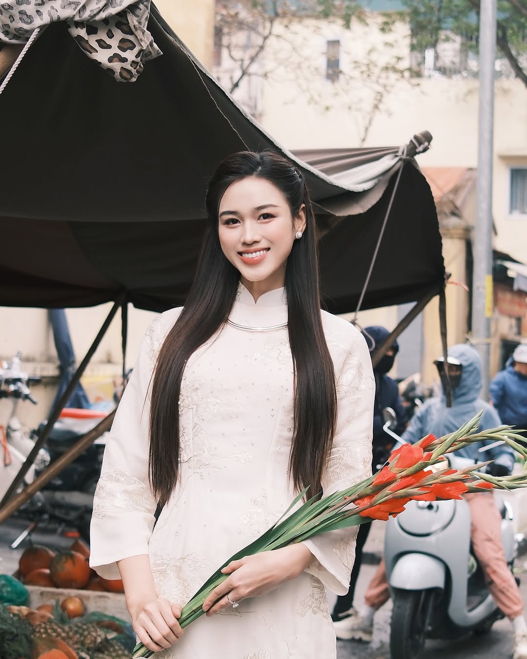 49b874930d5f2a8953a6.jpg
