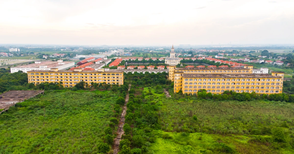 Trường ĐH tại Ninh Bình bỏ hoang cả thập kỷ vừa bị Bộ GD&ĐT đình chỉ, nợ thuế 58 tỷ