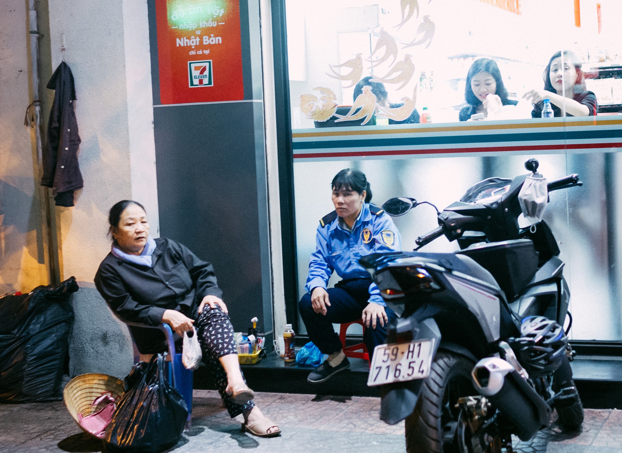49f57bd08a0646e105cc.jpg
