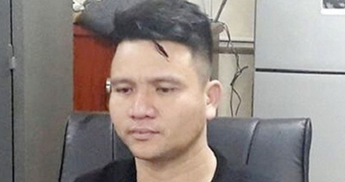 4a2081050afe75ff7995.jpg