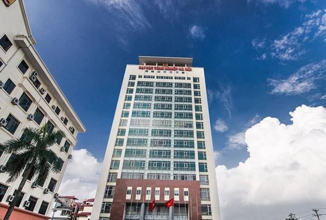 ĐH Công nghiệp Hà Nội điểm chuẩn 2021 tăng vọt, ngành Hàn Quốc "đỉnh của chóp" 26,45 điểm!
