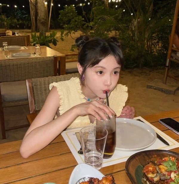 4b76a90dd2f1a130da10.jpg