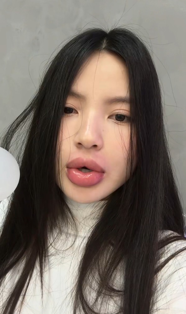 4b779409af7c0b572d54.jpg