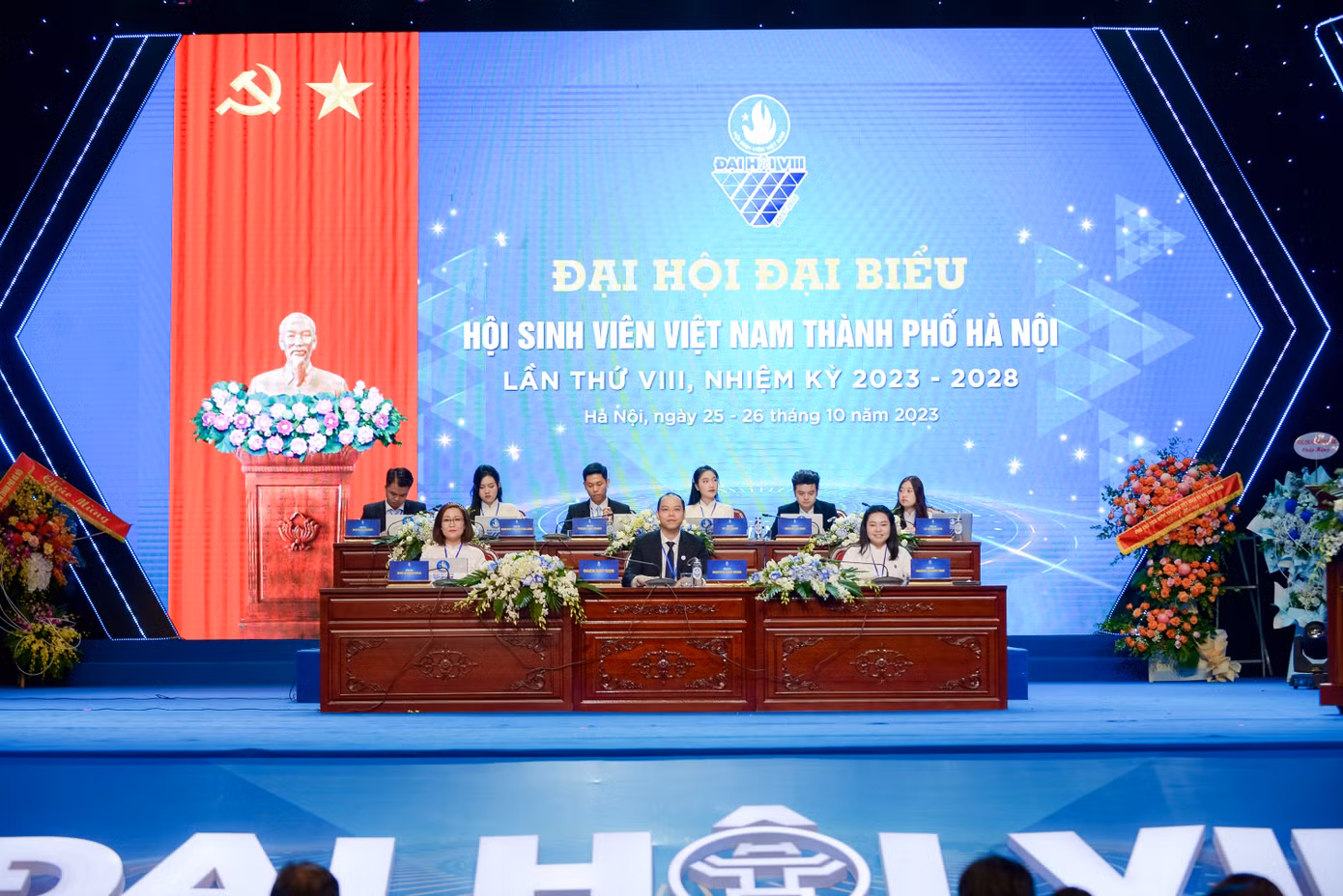4b79977bd0128bf83250.jpg