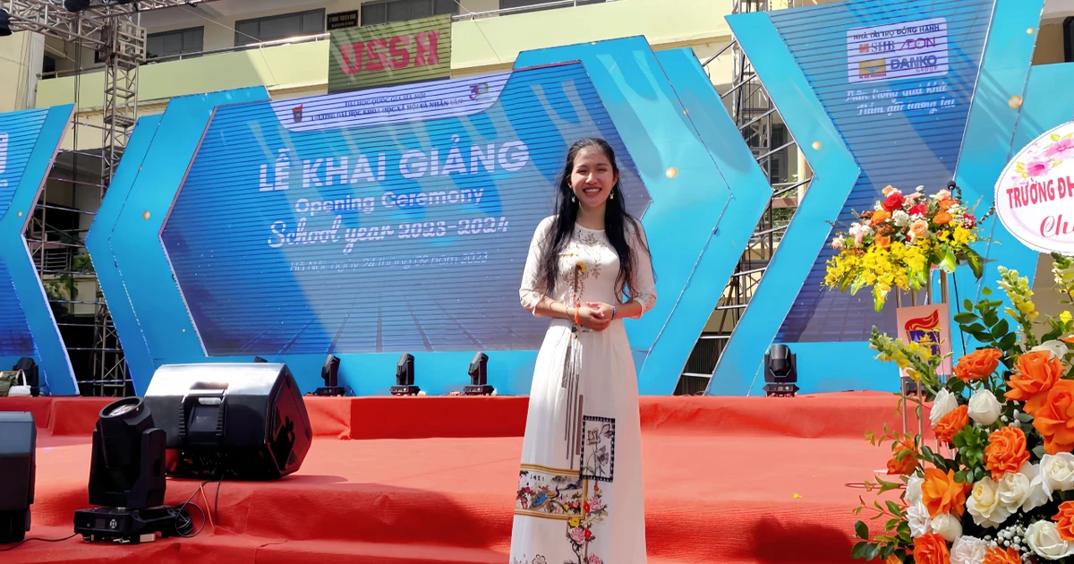 Nữ sinh khiếm thị "phá đảo" ước mơ biên tập viên: Từ bóng tối đến ánh sáng sân khấu ✨