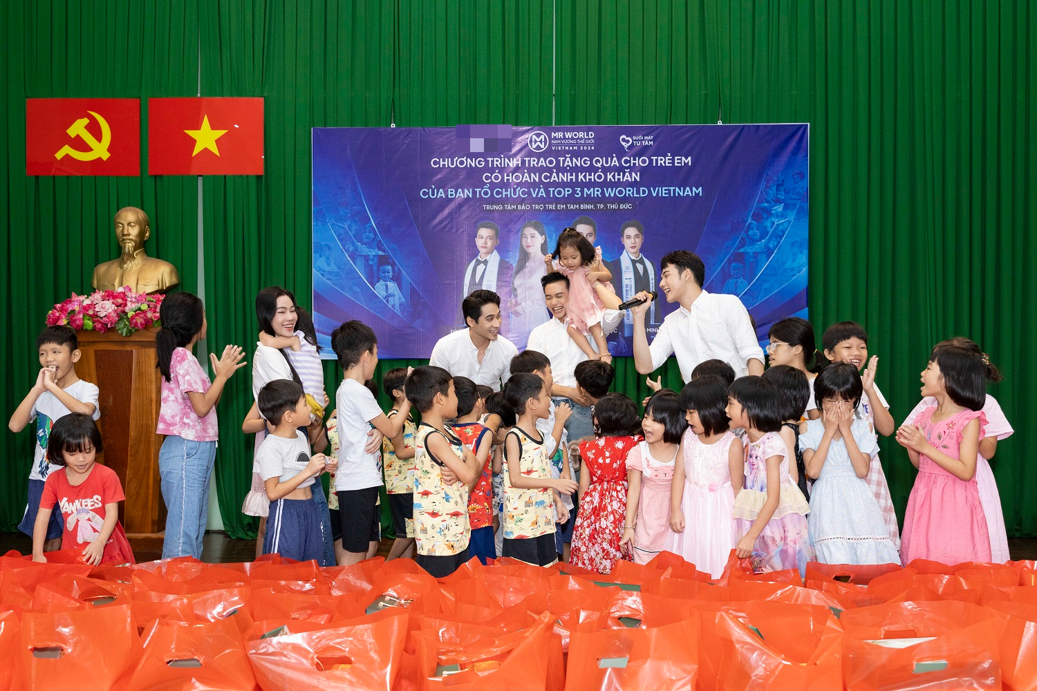 4cfda9deada28050977f.jpg