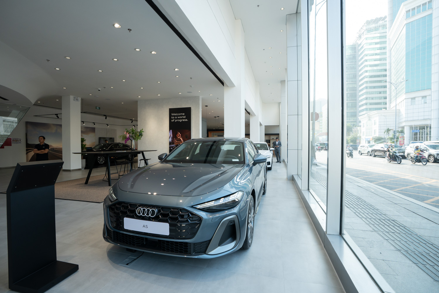 Audi Việt Nam tung chiến lược mới - đỉnh cao trải nghiệm xe sang là đây! ✨