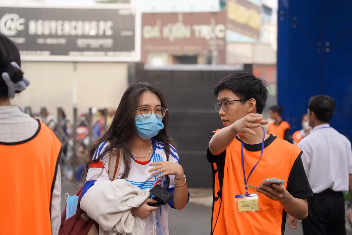 4de4d4883a8fc5d3004c.jpg
