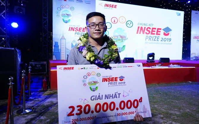 Sinh viên Bách Khoa thiết kế chốt bảo vệ xịn xò cho khu đại học, nhận giải 230 triệu đồng
