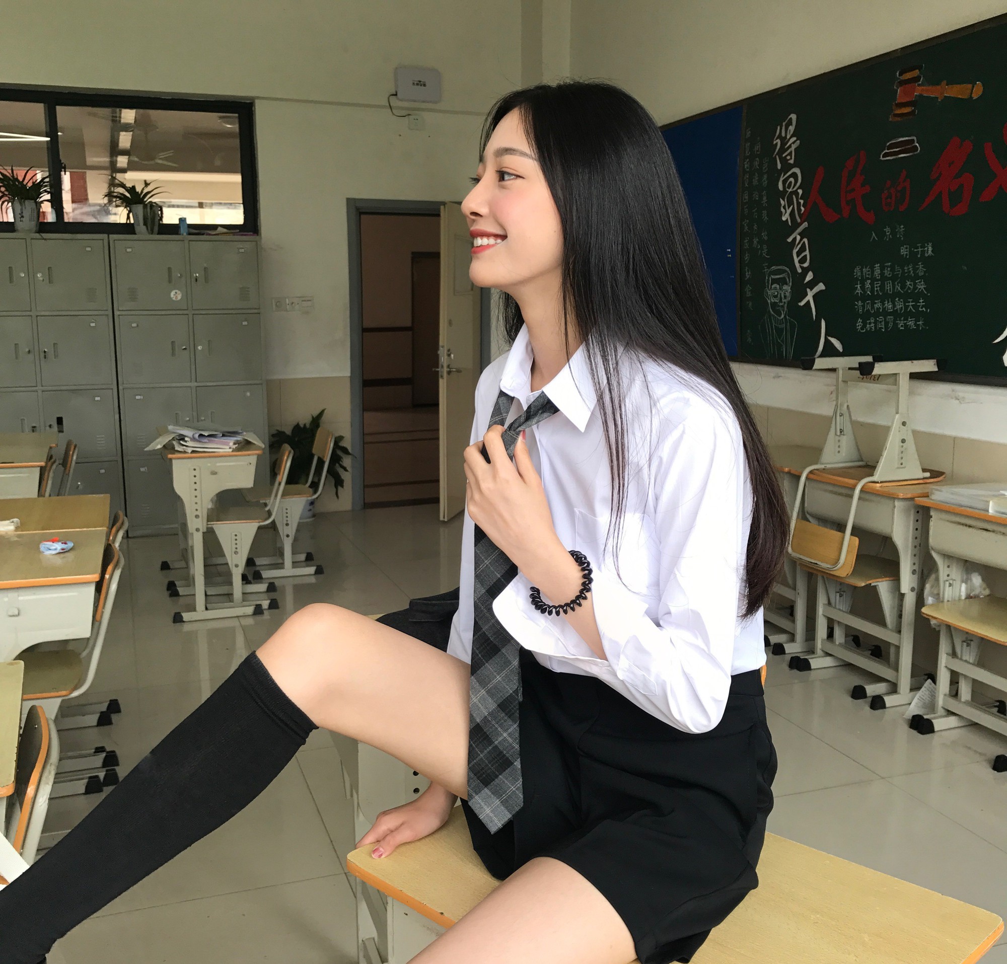 4eec011342bd5795dfe1.jpg