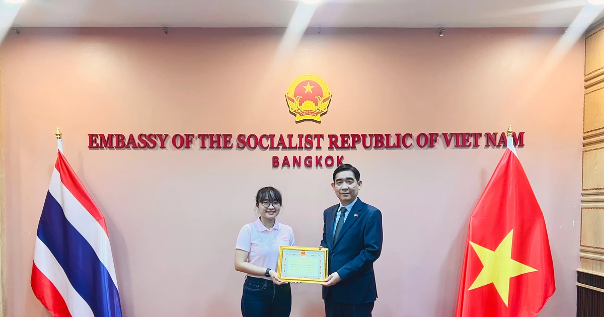 Từ thủ khoa Sư phạm đến tiến sĩ quốc tế: Hành trình bền bỉ của nhà khoa học trẻ Việt tại Thái Lan