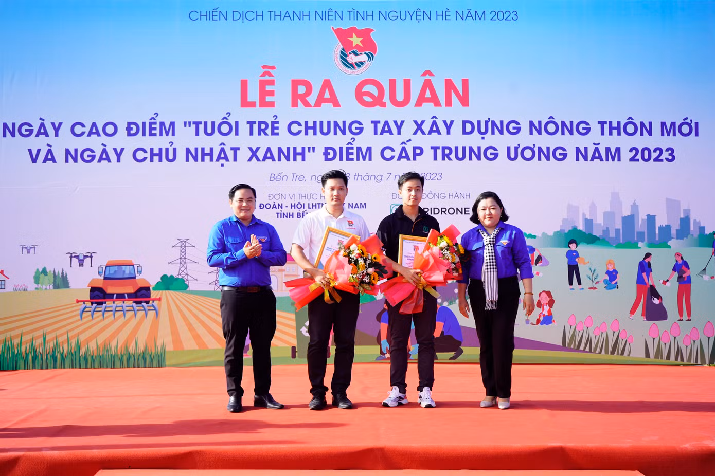 4f7b0faf2677bc3953ed.jpg