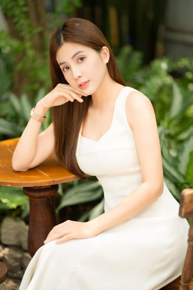4f9516aeb45cd16e14f1.jpg