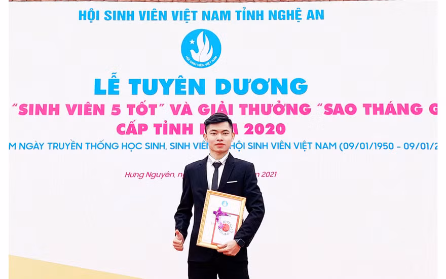 4fc32bddfbedd9723864.jpg