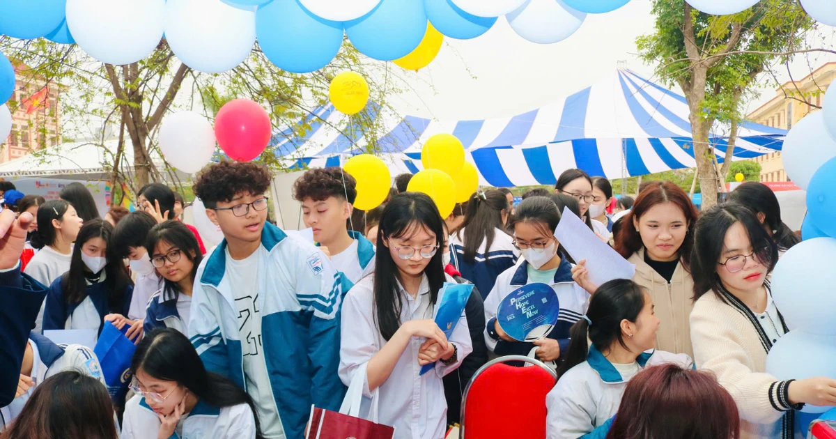 Thí sinh tự do quyết tâm tìm lại ước mơ trên giảng đường đại học