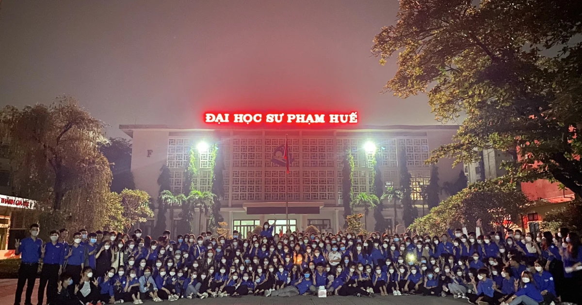 CLB Hạt Nhân – "Lò" rèn kỹ năng xịn sò cho hội sinh viên Đại học Huế