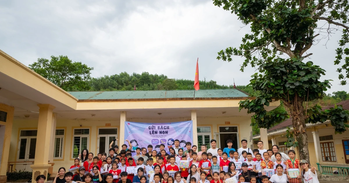 Gửi sách lên non – Hành trình chill nhưng đầy cảm xúc của team gen Z ✨
