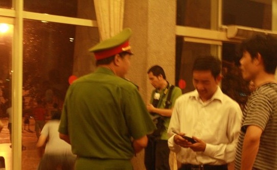 516a197944780cbfc101.jpg