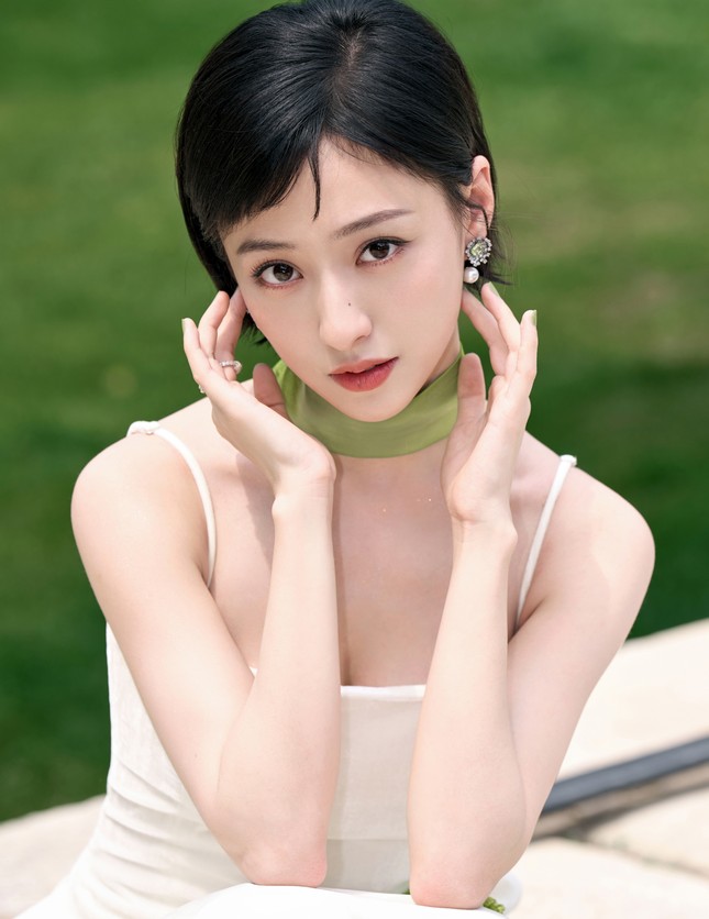 516b3b92700515510c59.jpg