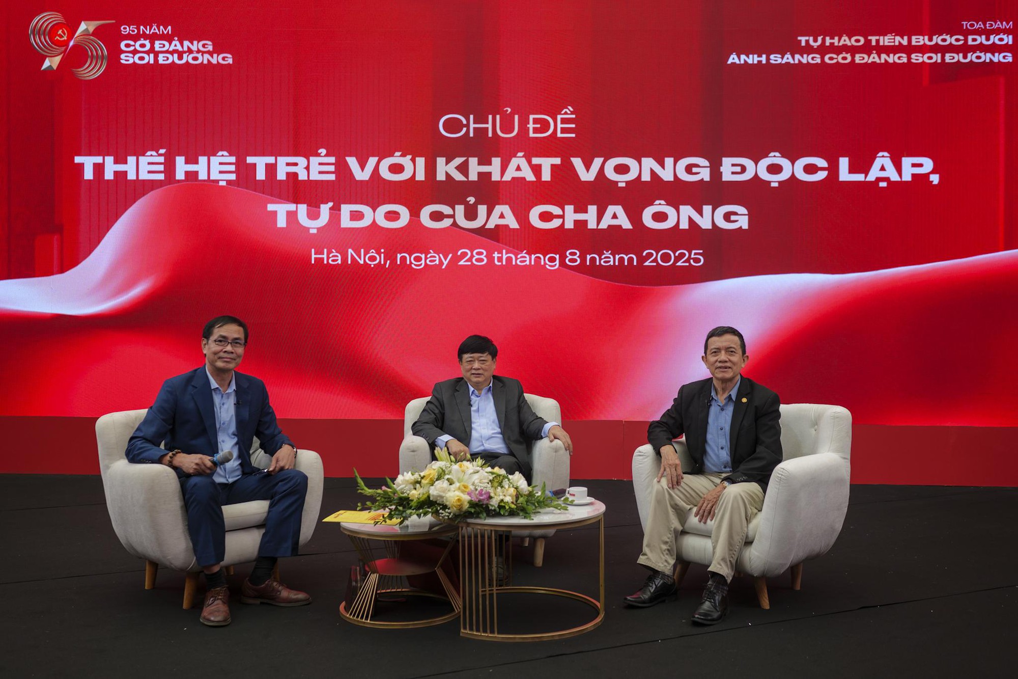 5180d4def9d297d28d4d.jpg