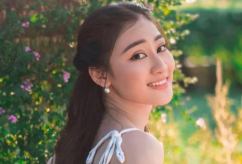 Nữ sinh ĐH Tây Đô: 'Con gái phải chủ động kiếm tiền và xài tiền tự mình làm ra'