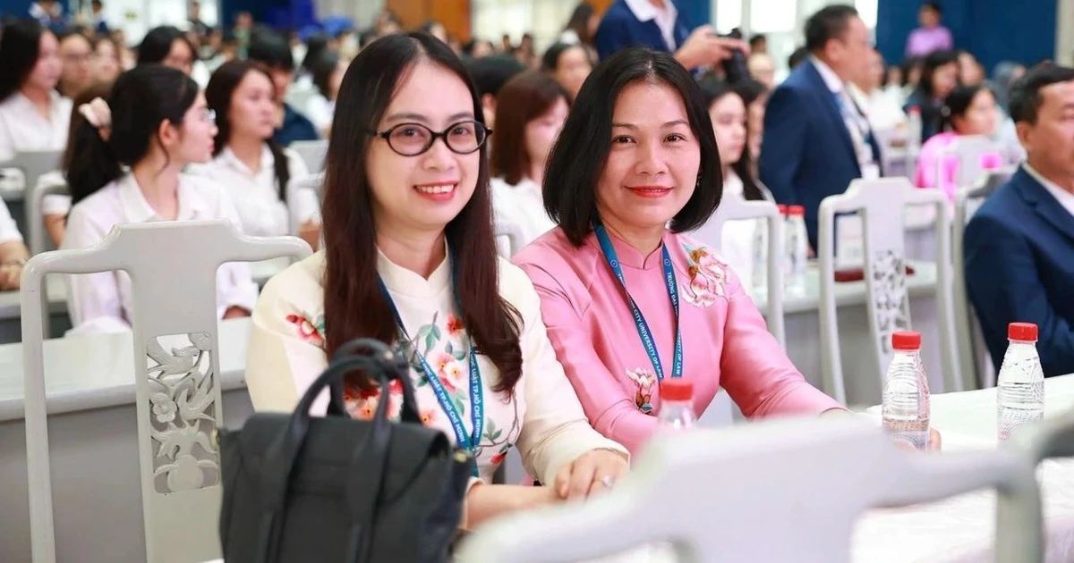 526ca55ffcc9e23699cf.webp