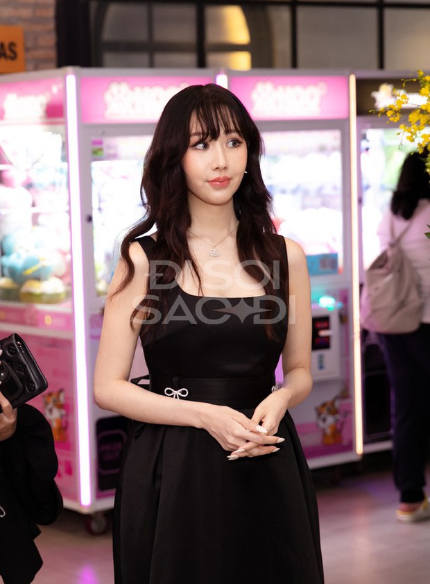 527d65a7e120dcaf238e.jpg