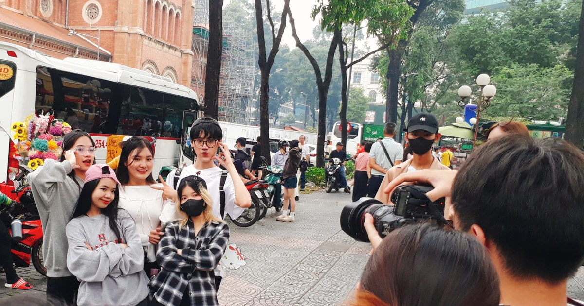 Lễ hội nghệ thuật đường phố miễn phí cho giới trẻ tại Bưu điện Trung tâm Sài Gòn