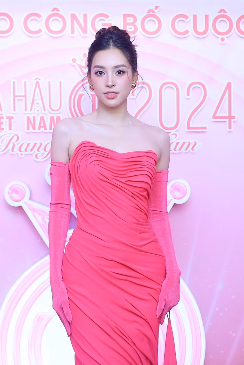 53024b9edcfedc523ae2.jpg