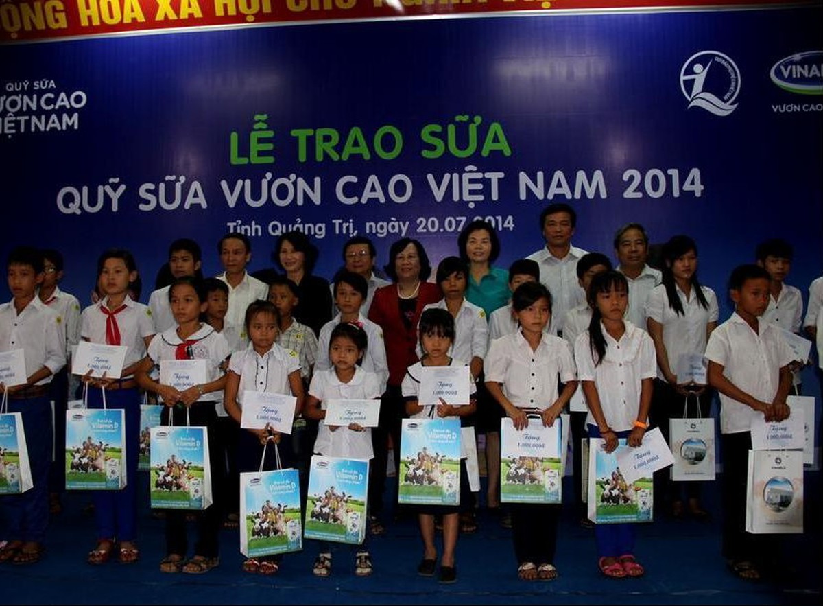 53b4ccc2304983d2459d.jpg