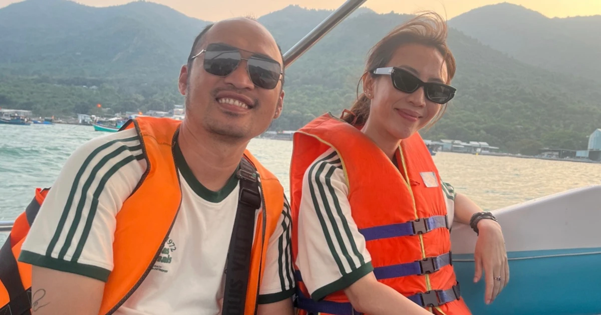 Thu Trang khiến Tiến Luật 'đứng hình' khi tự tay làm điều bất ngờ này