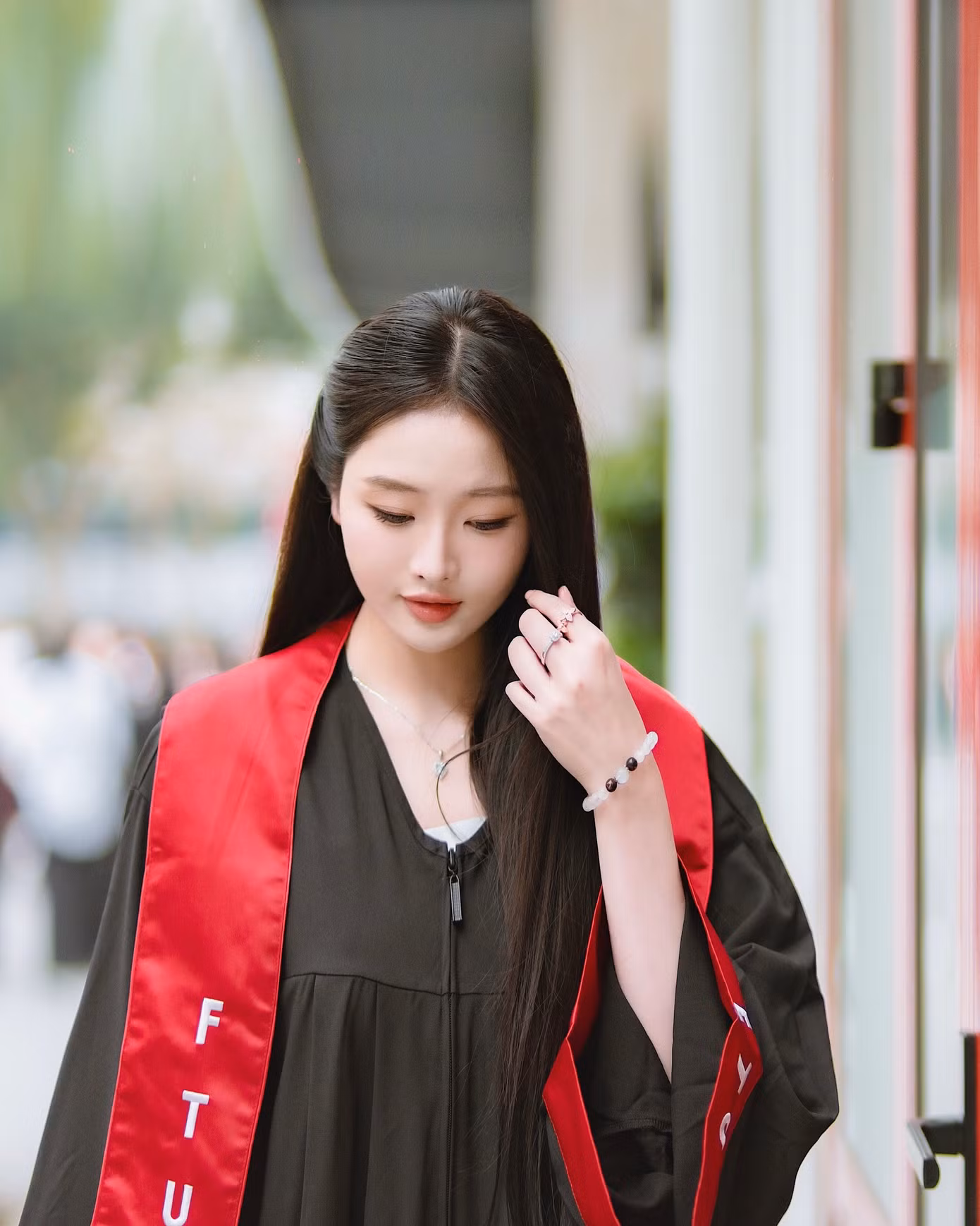 5548bc5ca34f081c3a3e.jpg