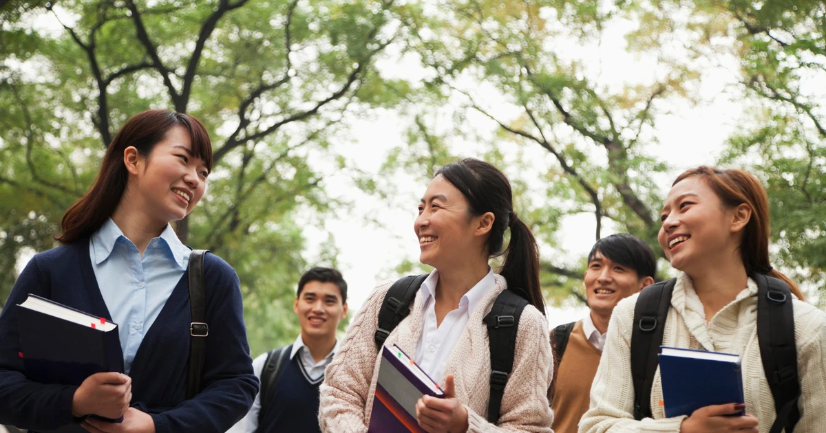 Các trường ĐH Anh "sống lại" nhờ dòng sinh viên Trung Quốc ùn ùn đổ về