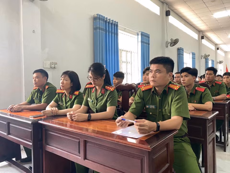 557b4931dcc0652fcf2e.jpg