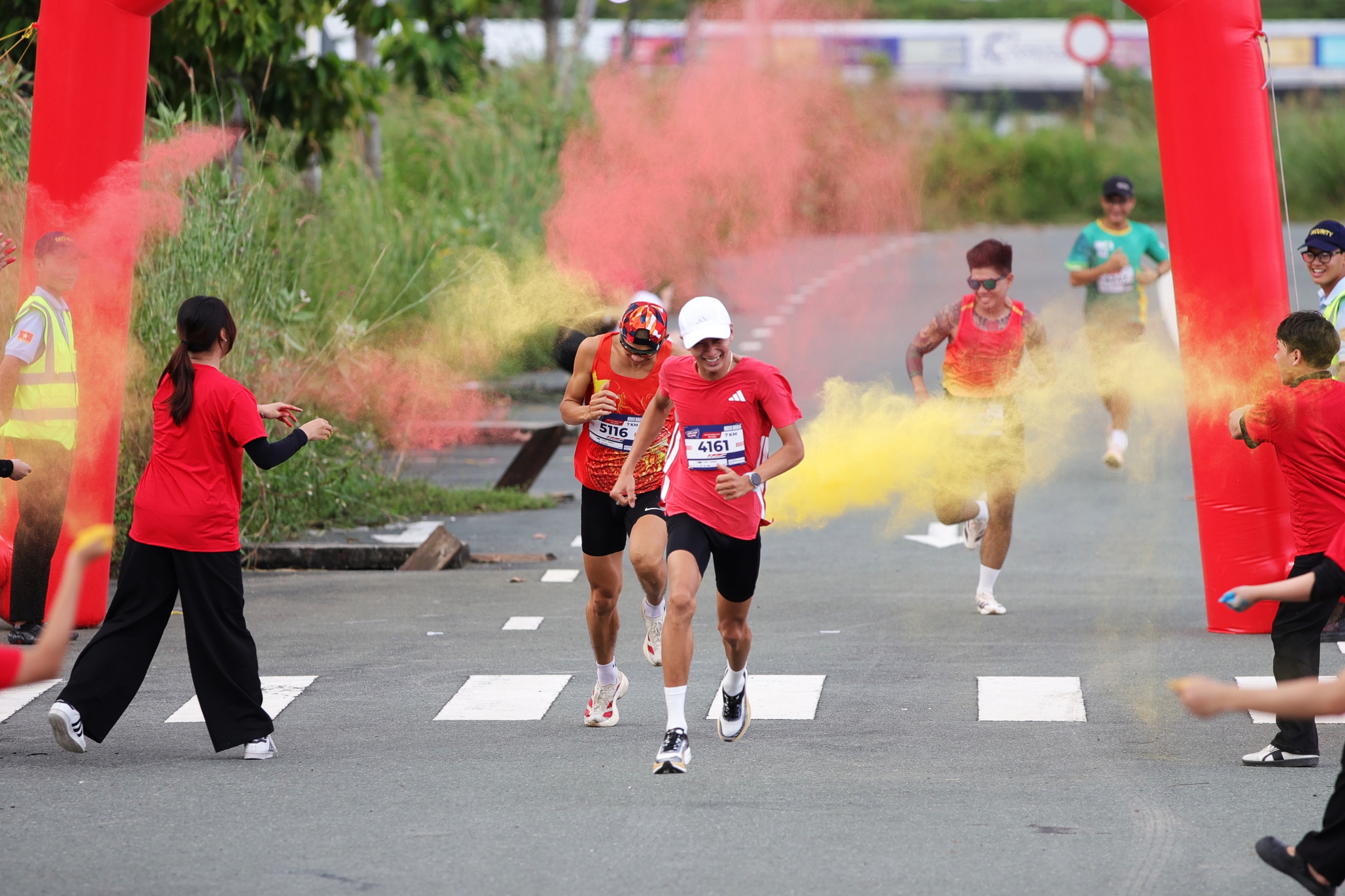 55f70b4418aed2d5ec7d.jpg