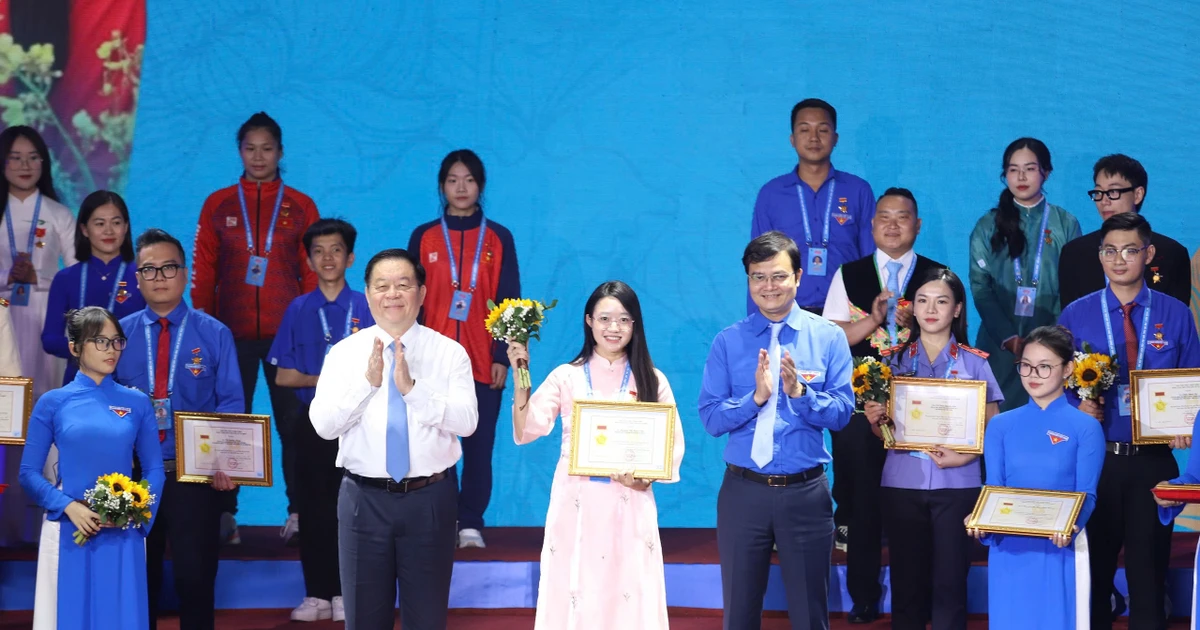 Xây dựng lớp thanh niên "vừa hồng vừa chuyên" thời đại mới - Gen Z đang làm nên chuyện!