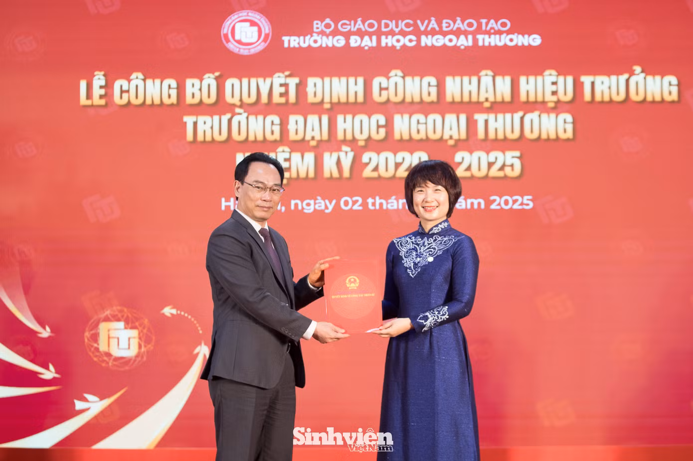 5718185d42e4bbacda18.jpg
