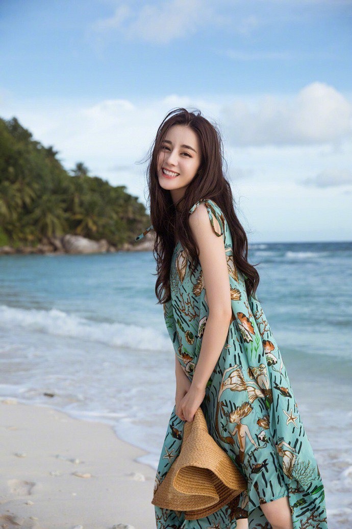 57755ddfd6470f12bf03.jpg