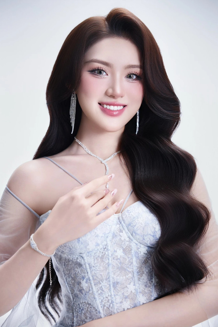 5780fb28546bf863ac04.jpg