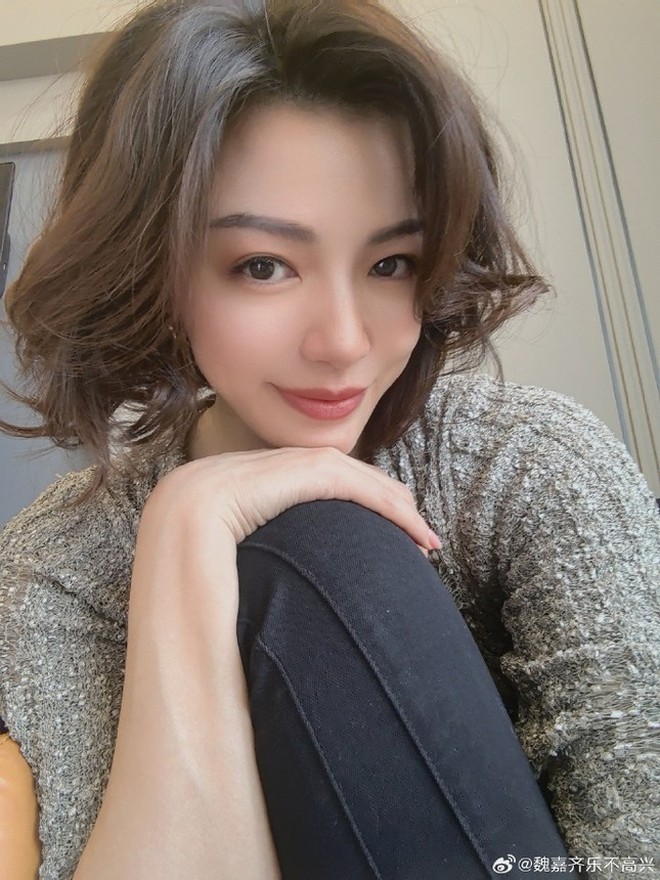 582f0ce02edb4bb898ba.jpg