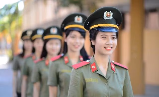 58ee9d65f6af155cf6f5.jpg