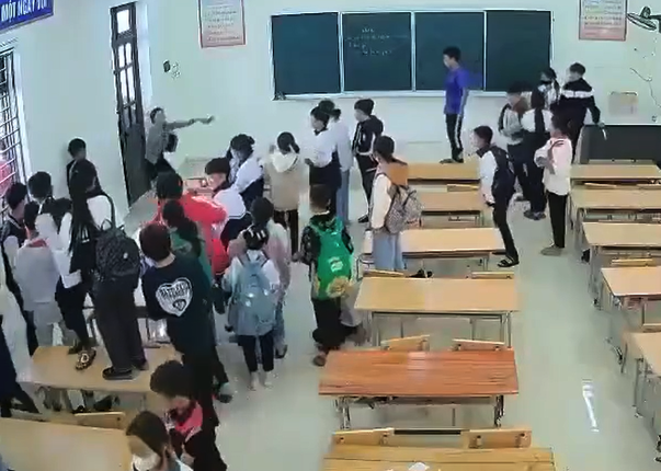 5992f5c9019e96328c0d.png